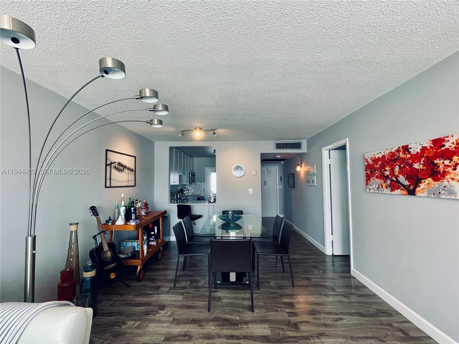 SHERIDAN LAKES CONDO APTS - Residential