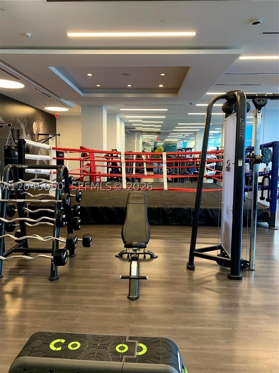 PARAMOUNT MIAMI WORLDCENT - Residential