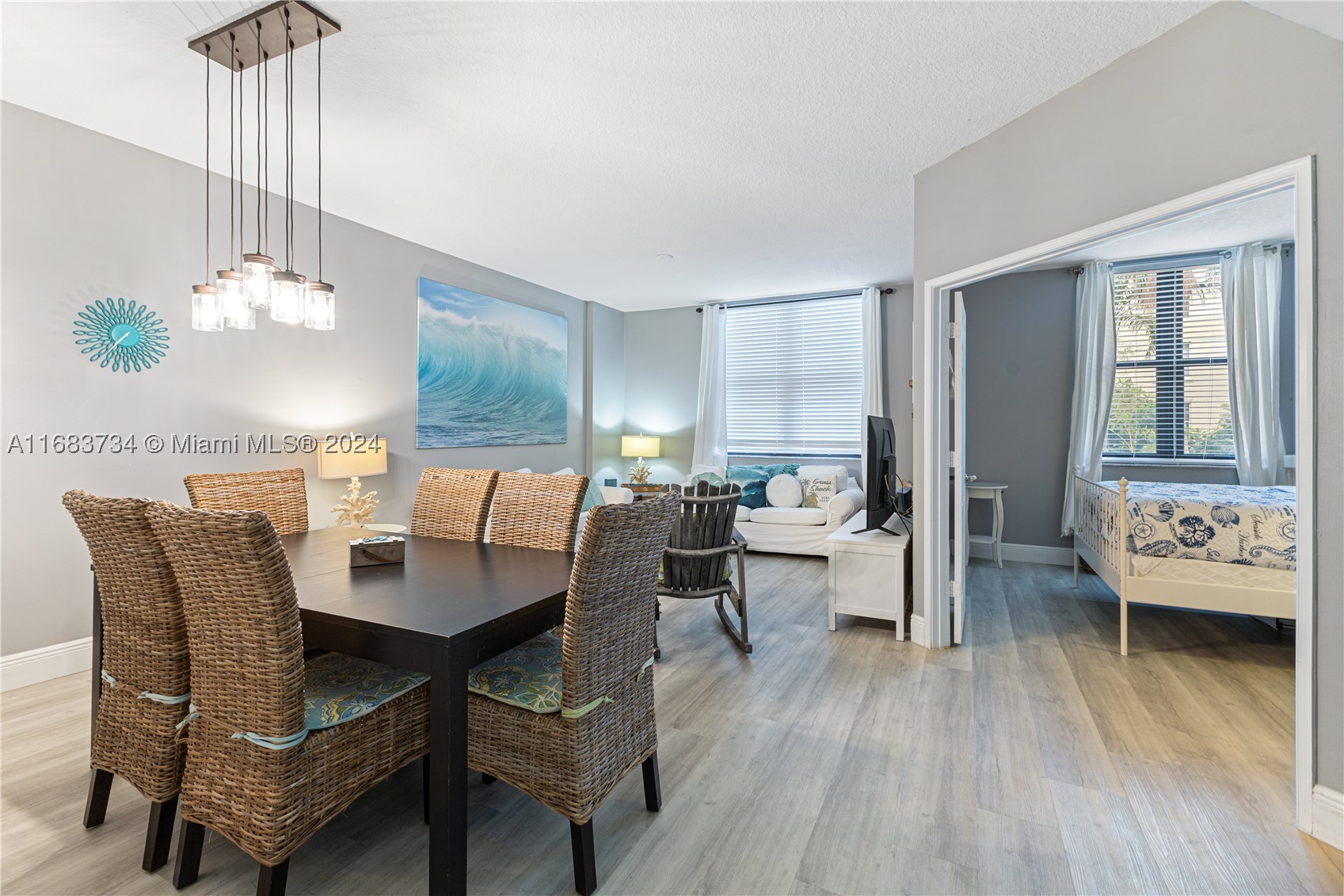 TOWER CONDO AT CITYPLACE - Residential