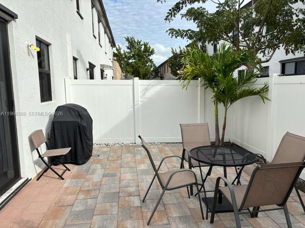 AQUABELLA NORTH REPLAT - Residential