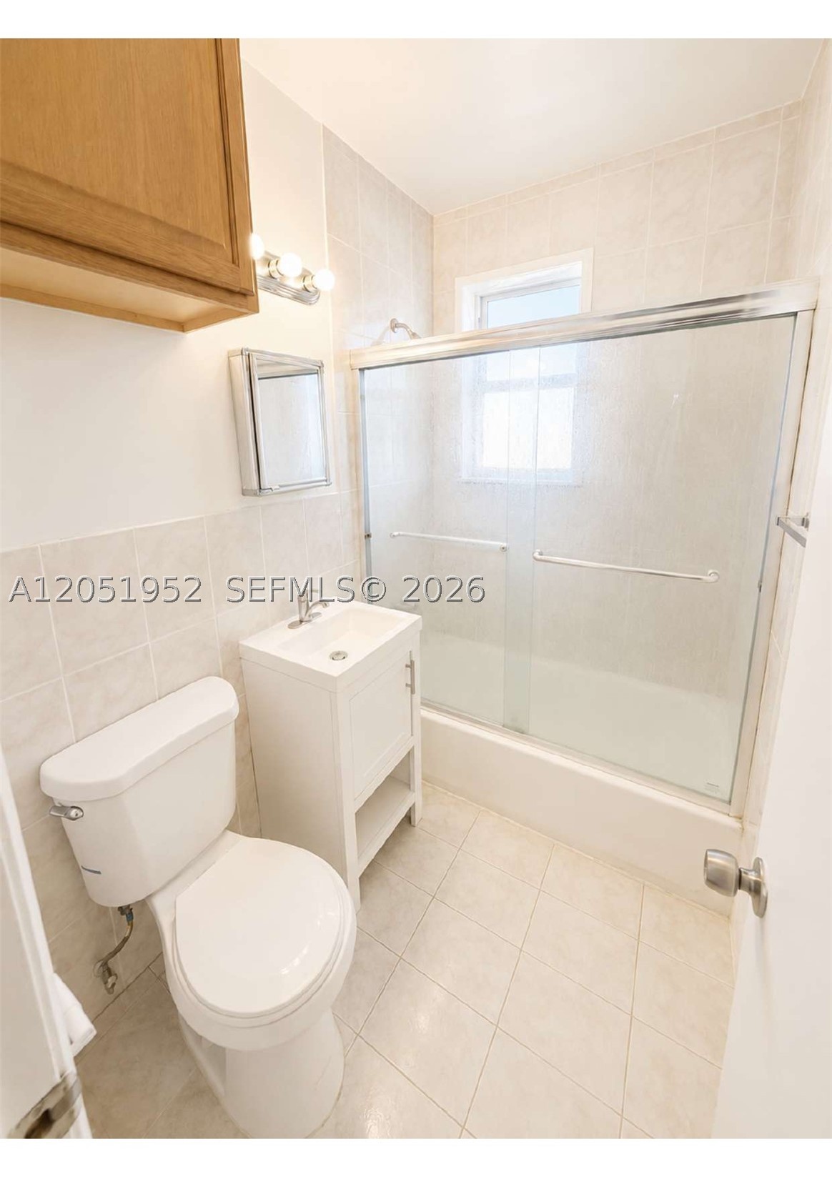 BAYSHORE PLAZA UNIT NO 2 - Residential Lease