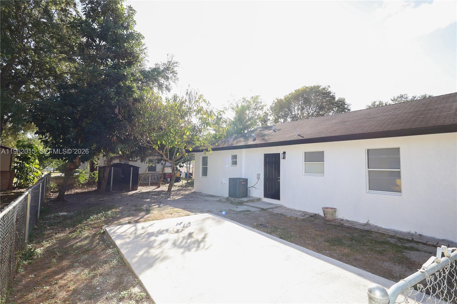 JORDAN COMMONS - Residential