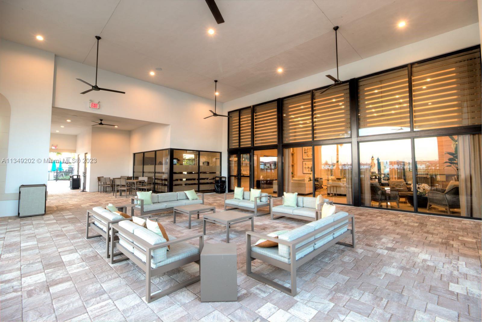 AQUABELLA NORTH - Residential