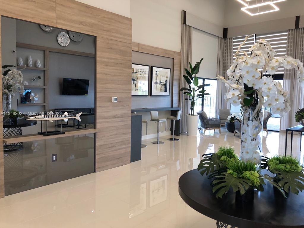 AQUABELLA NORTH - Residential