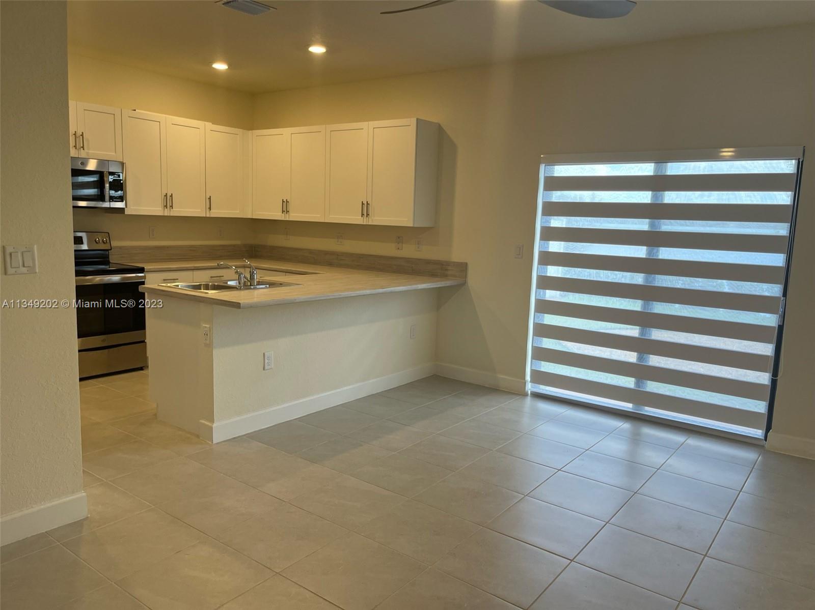 AQUABELLA NORTH - Residential