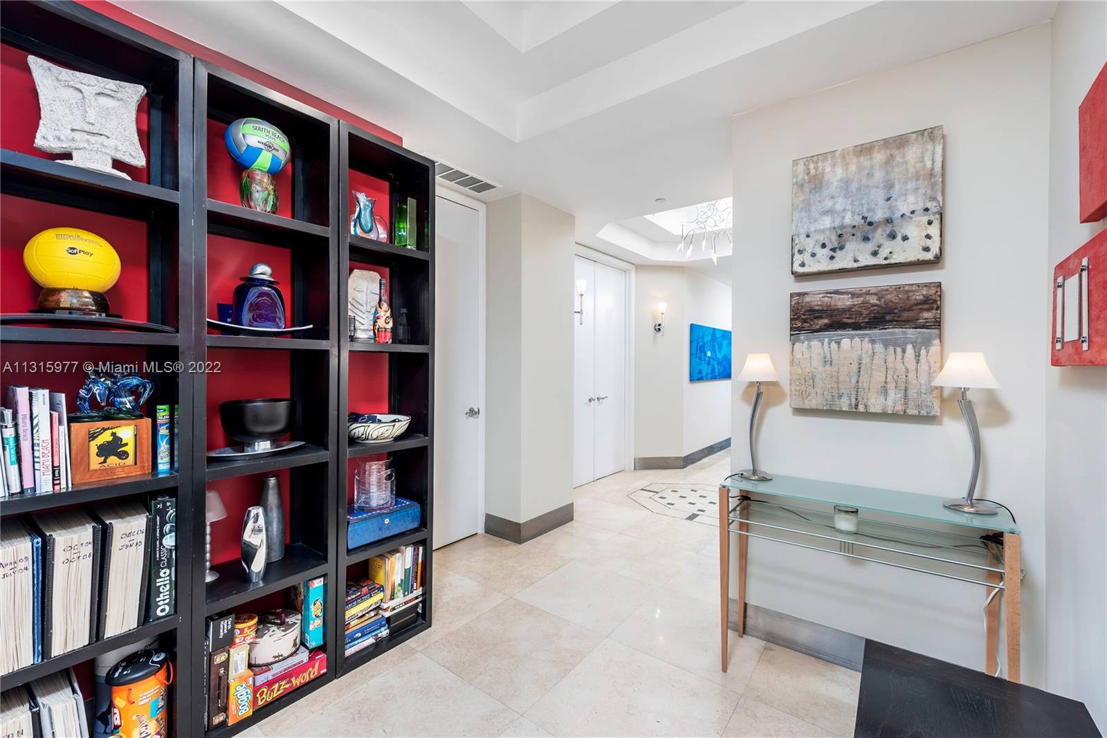CONTINUUM ON SOUTH BEACH - Residential Lease