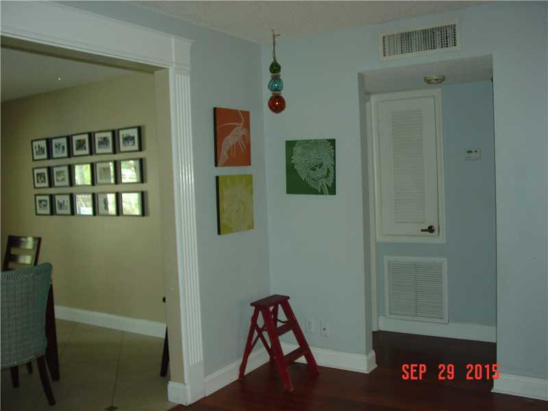 PALM-AIRE VILLAGE 2 SEC A - Residential