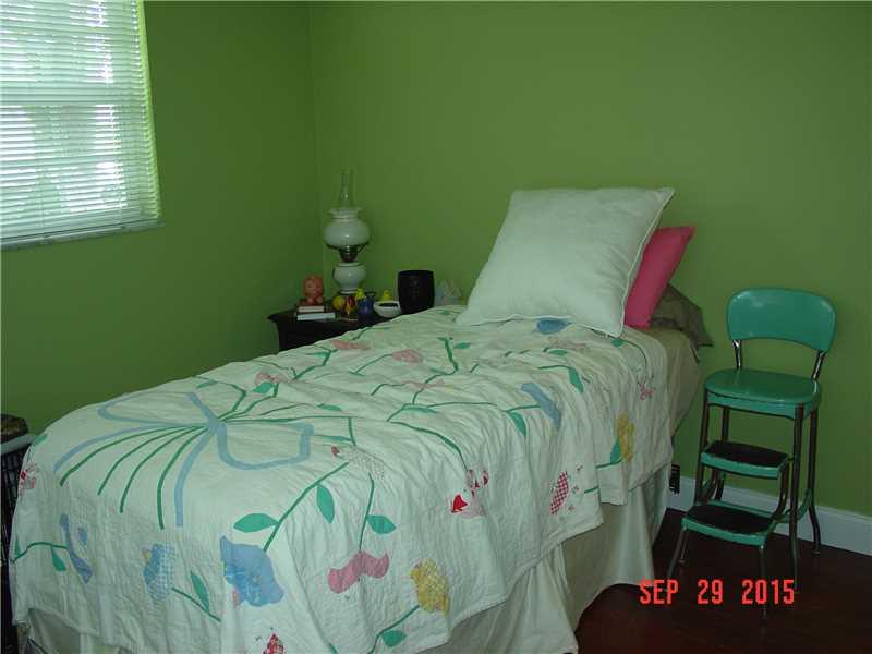 PALM-AIRE VILLAGE 2 SEC A - Residential