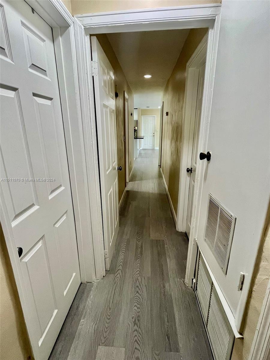 FAIRWAY ESTATES SEC SIX - Residential Lease