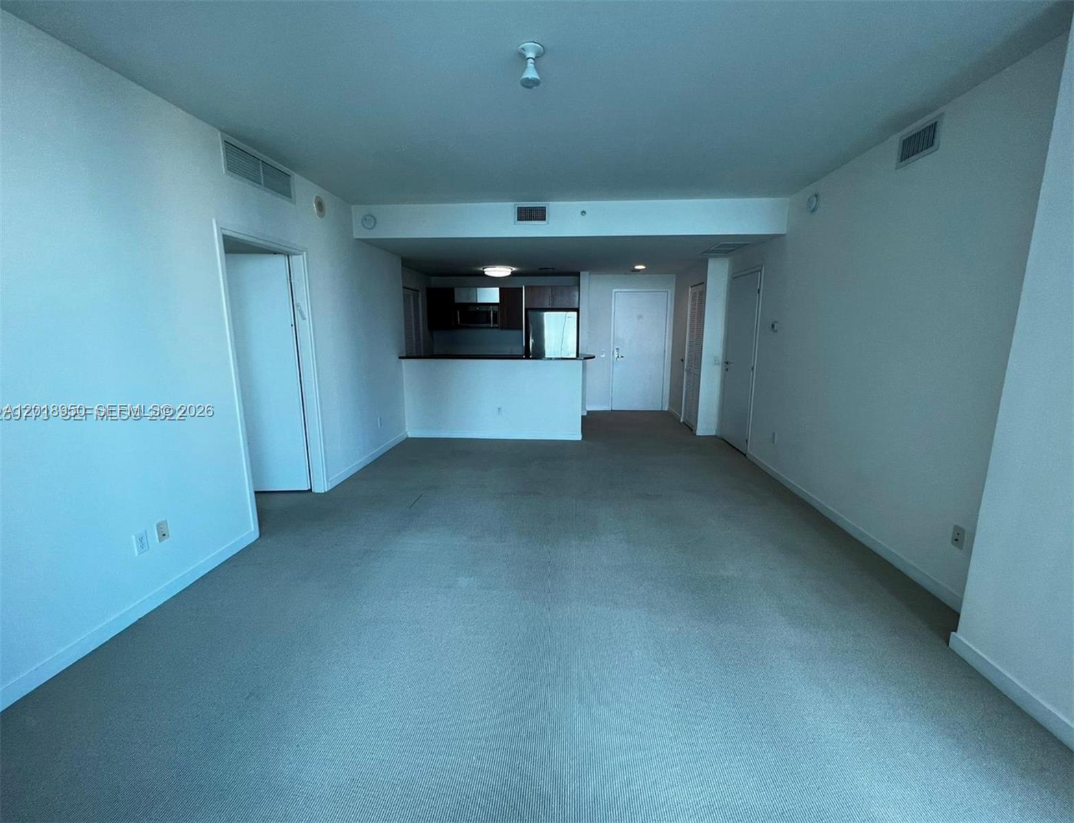 MET 1 CONDO - Residential