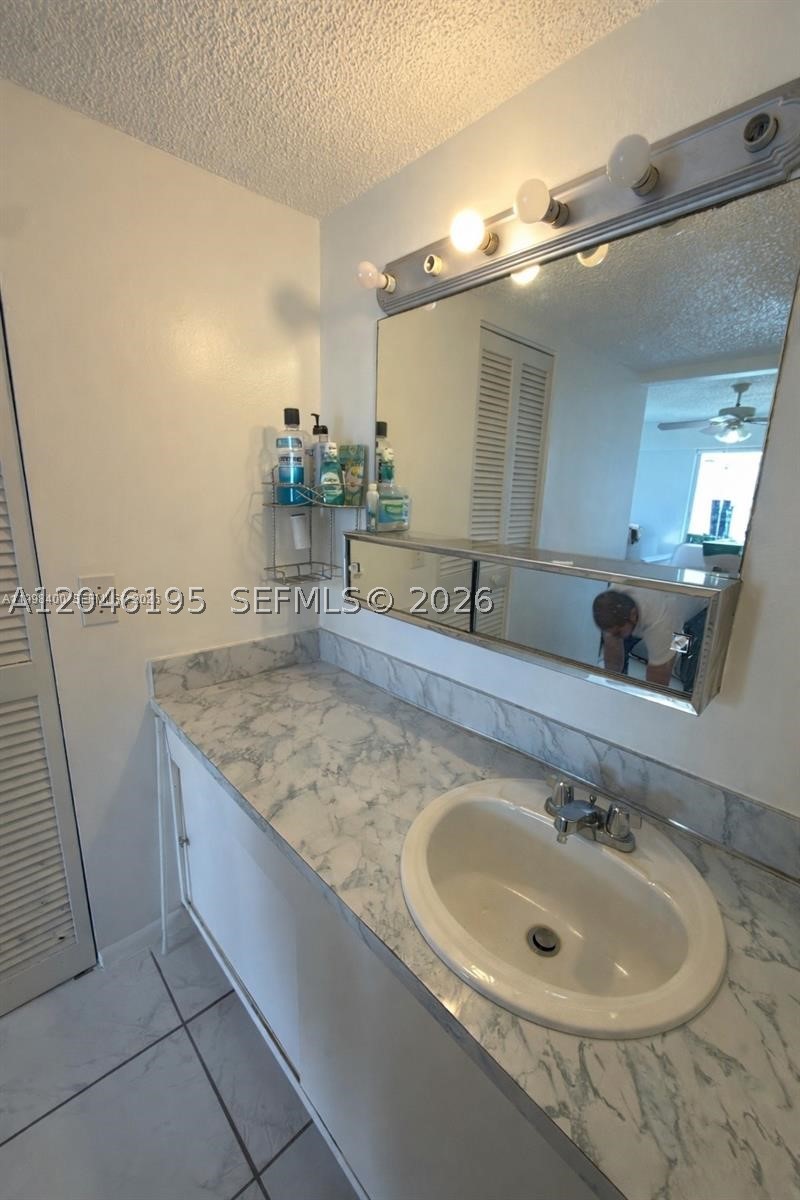 PINE TOWER CONDO - Residential