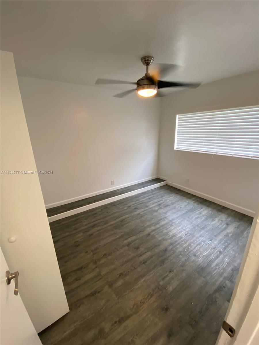 Hollywood Little Ranches - Residential Lease