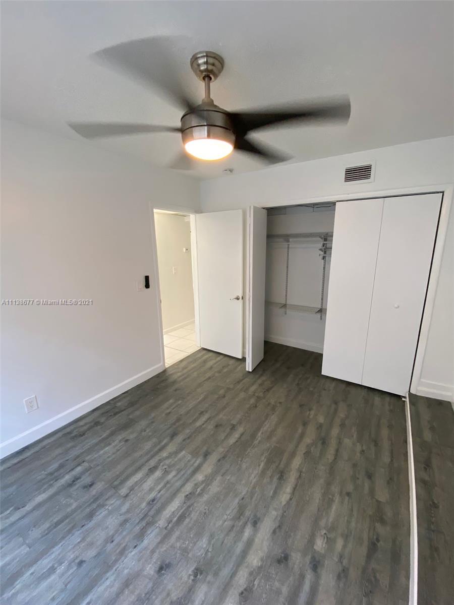 Hollywood Little Ranches - Residential Lease
