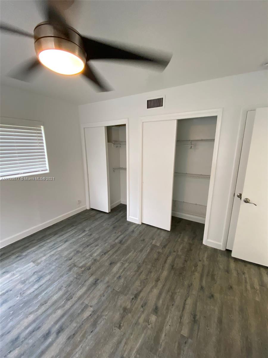Hollywood Little Ranches - Residential Lease