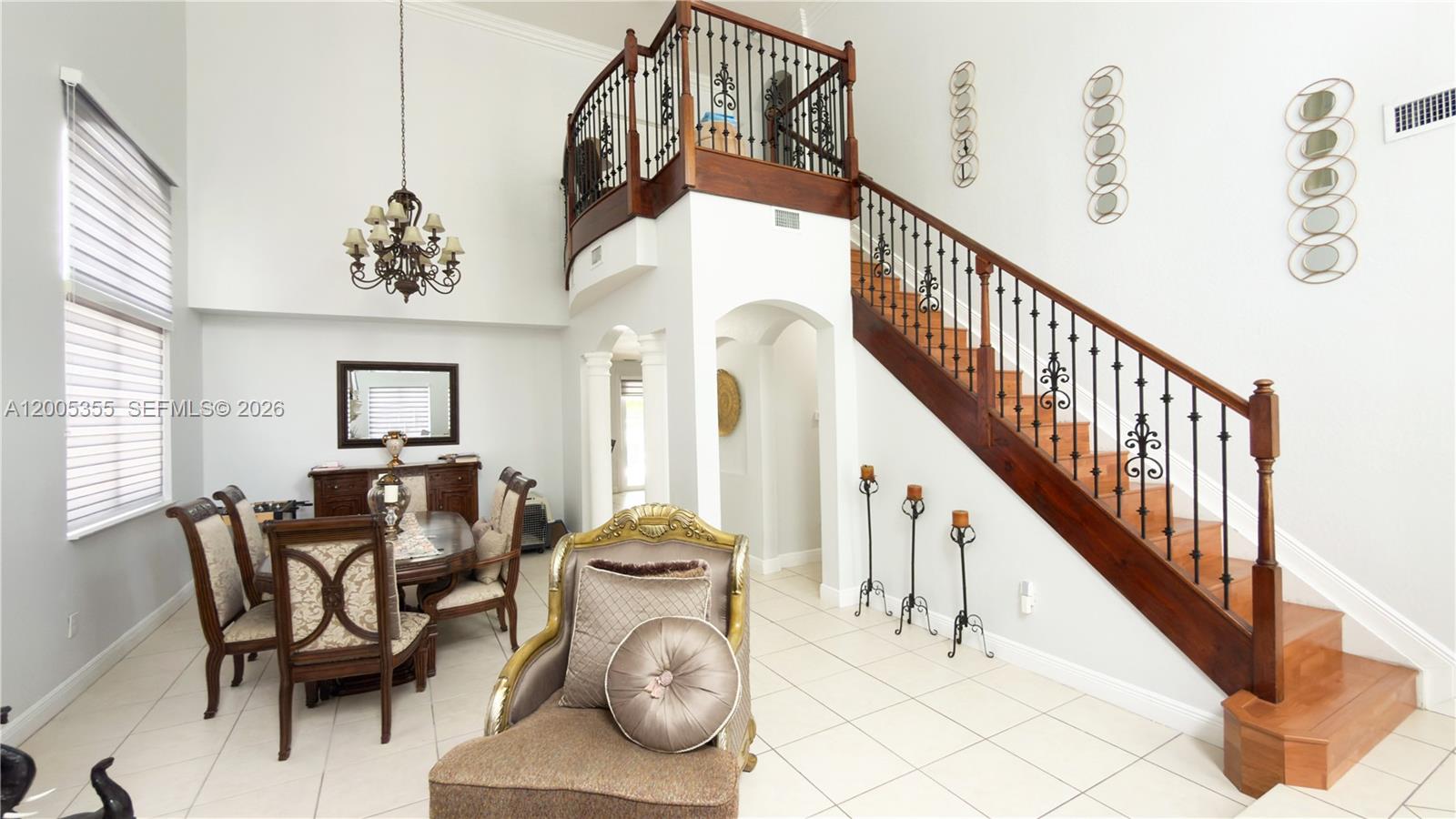 A B AT TAMIAMI TRAIL PHAS - Residential