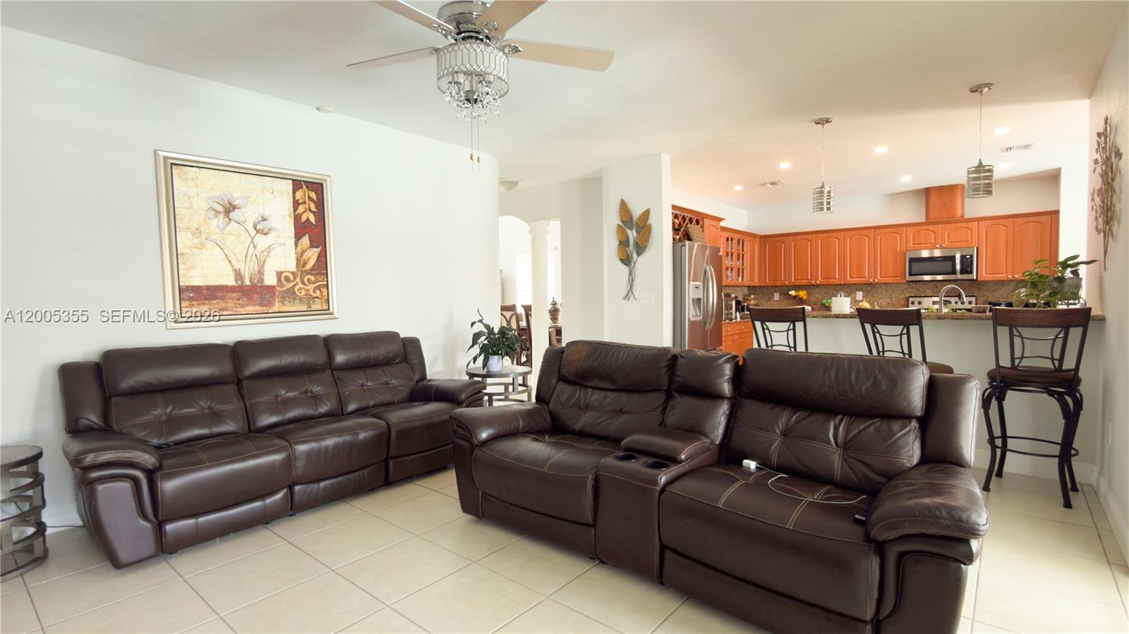 A B AT TAMIAMI TRAIL PHAS - Residential