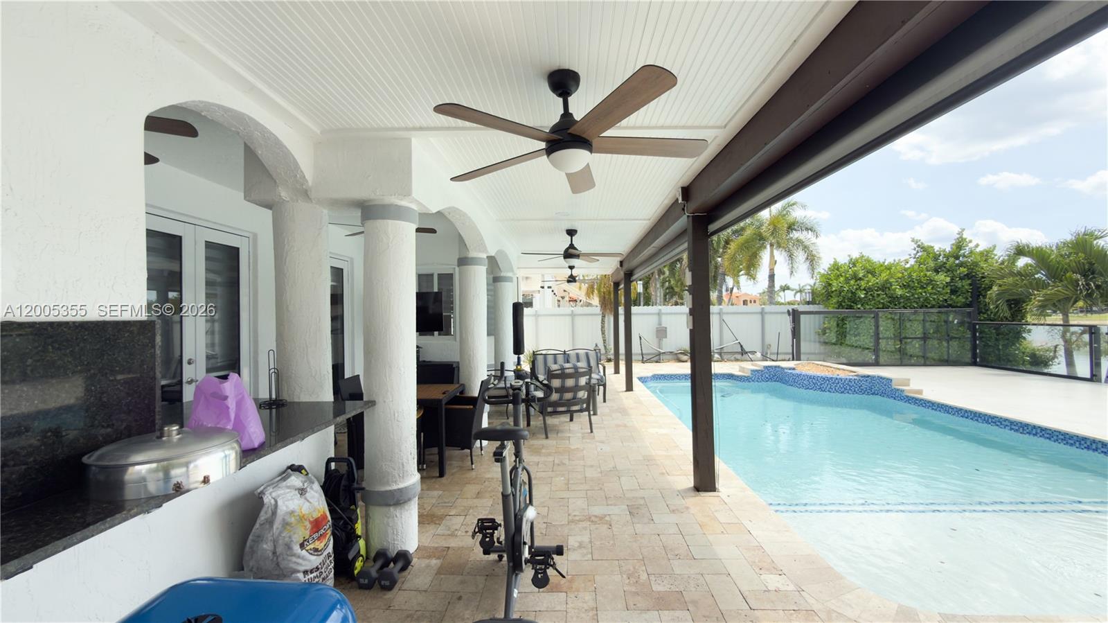 A B AT TAMIAMI TRAIL PHAS - Residential