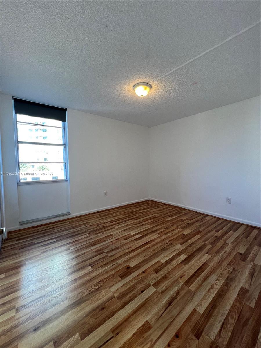 BRICKELL 25 CONDO - Residential Lease