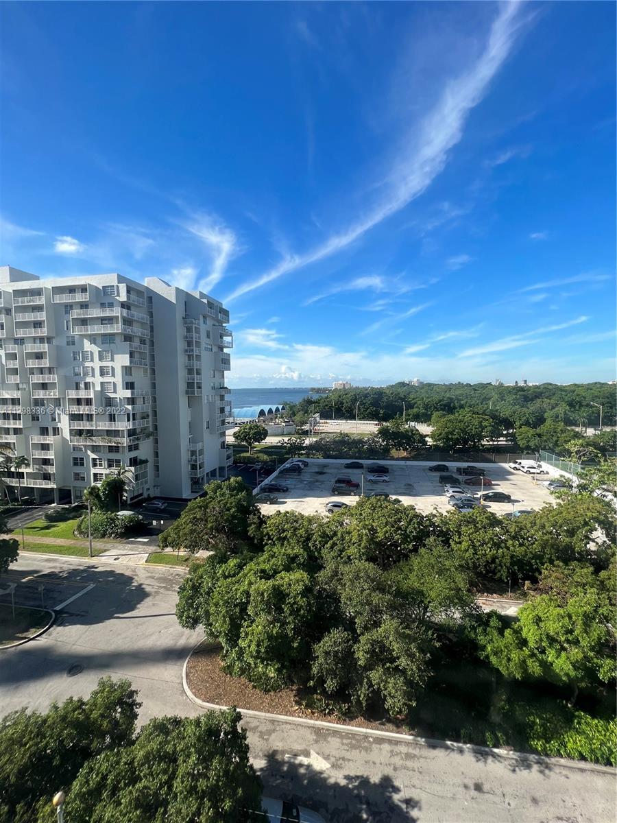 BRICKELL 25 CONDO - Residential Lease