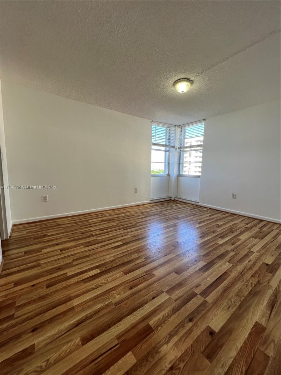 BRICKELL 25 CONDO - Residential Lease
