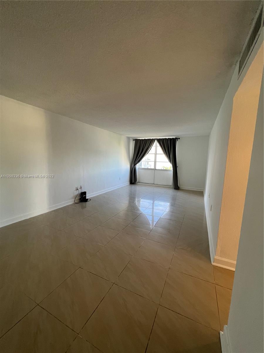 BRICKELL 25 CONDO - Residential Lease