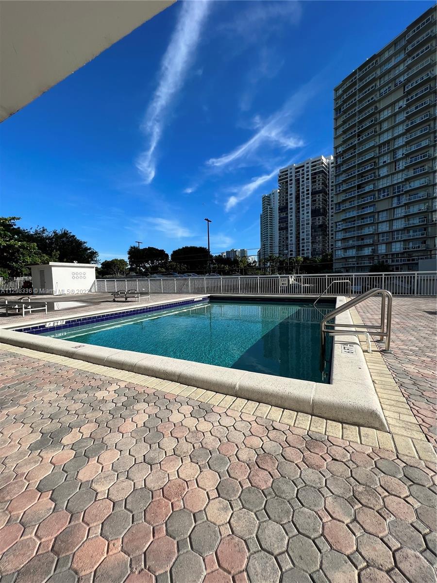 BRICKELL 25 CONDO - Residential Lease