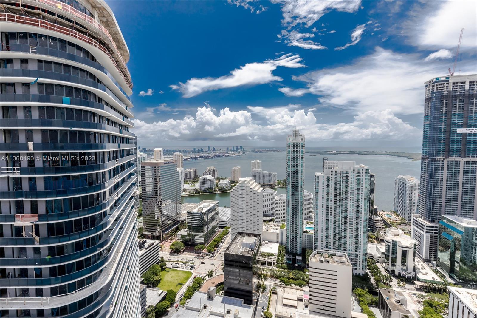 BRICKELL HEIGHTS EAST CON - Residential Lease
