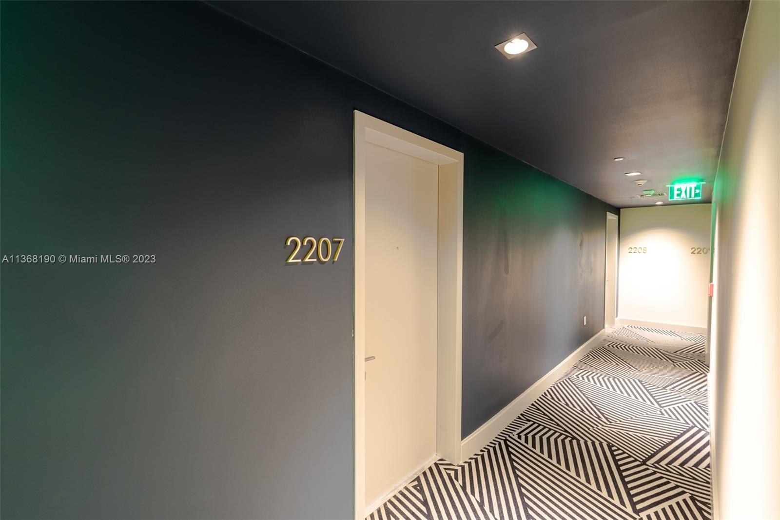 BRICKELL HEIGHTS EAST CON - Residential Lease