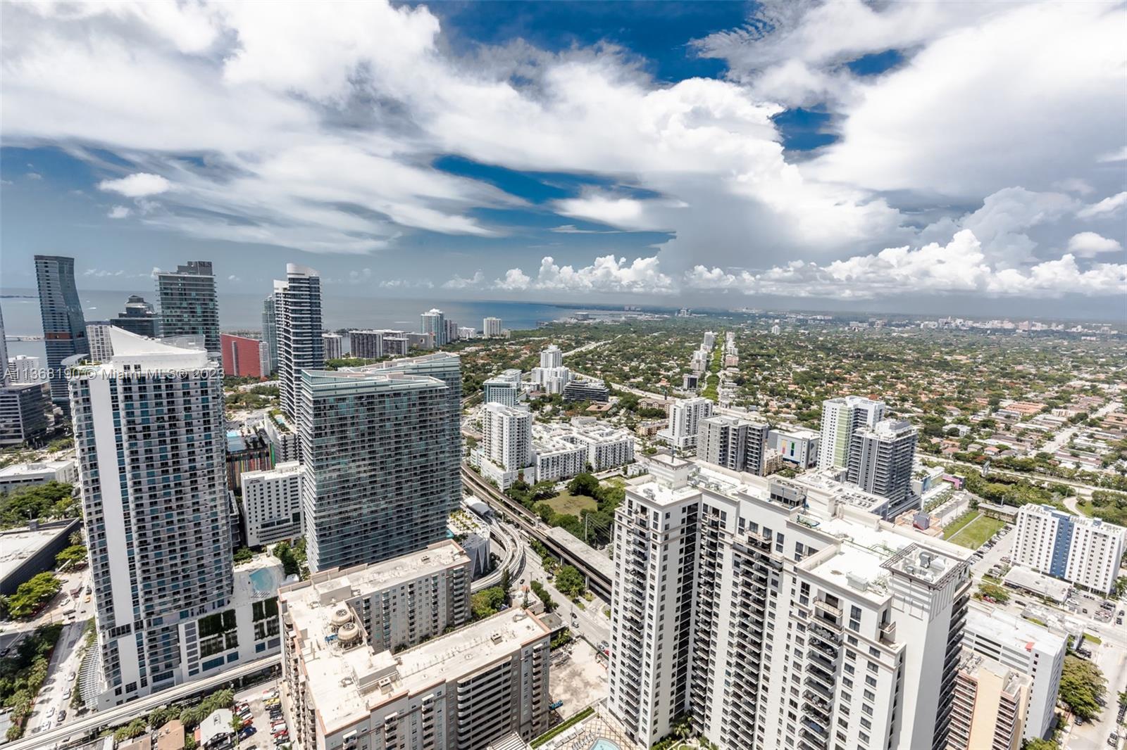 BRICKELL HEIGHTS EAST CON - Residential Lease