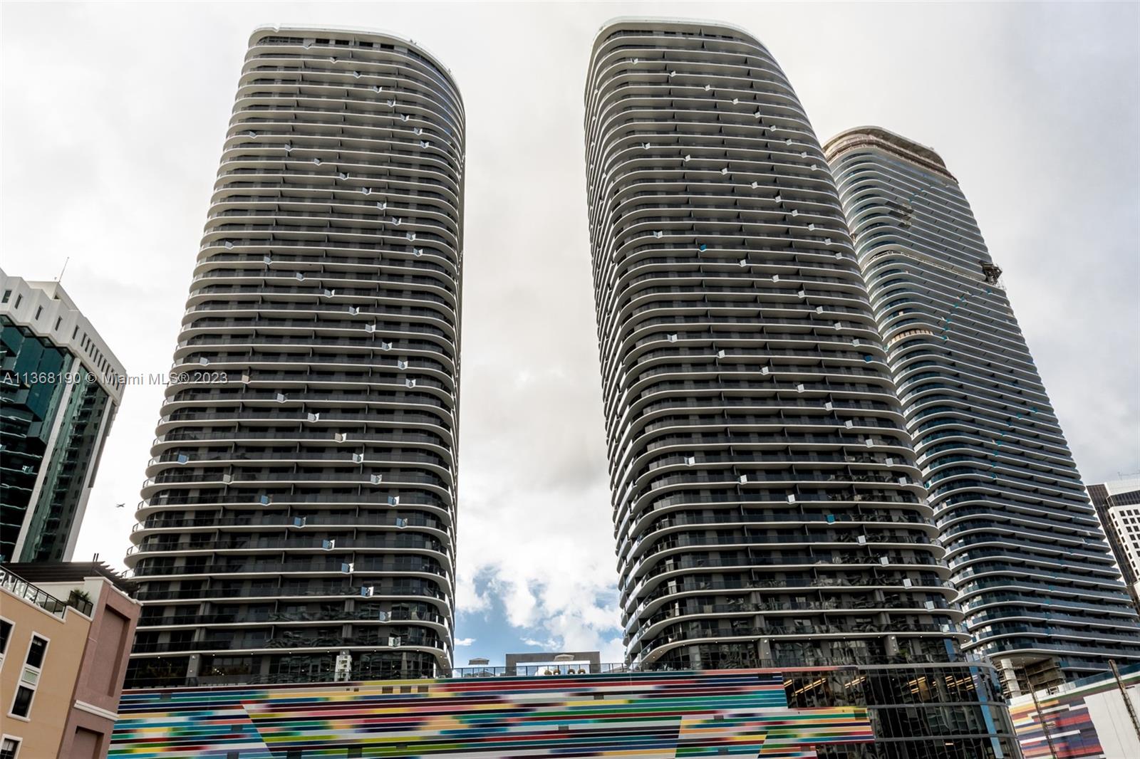 BRICKELL HEIGHTS EAST CON - Residential Lease