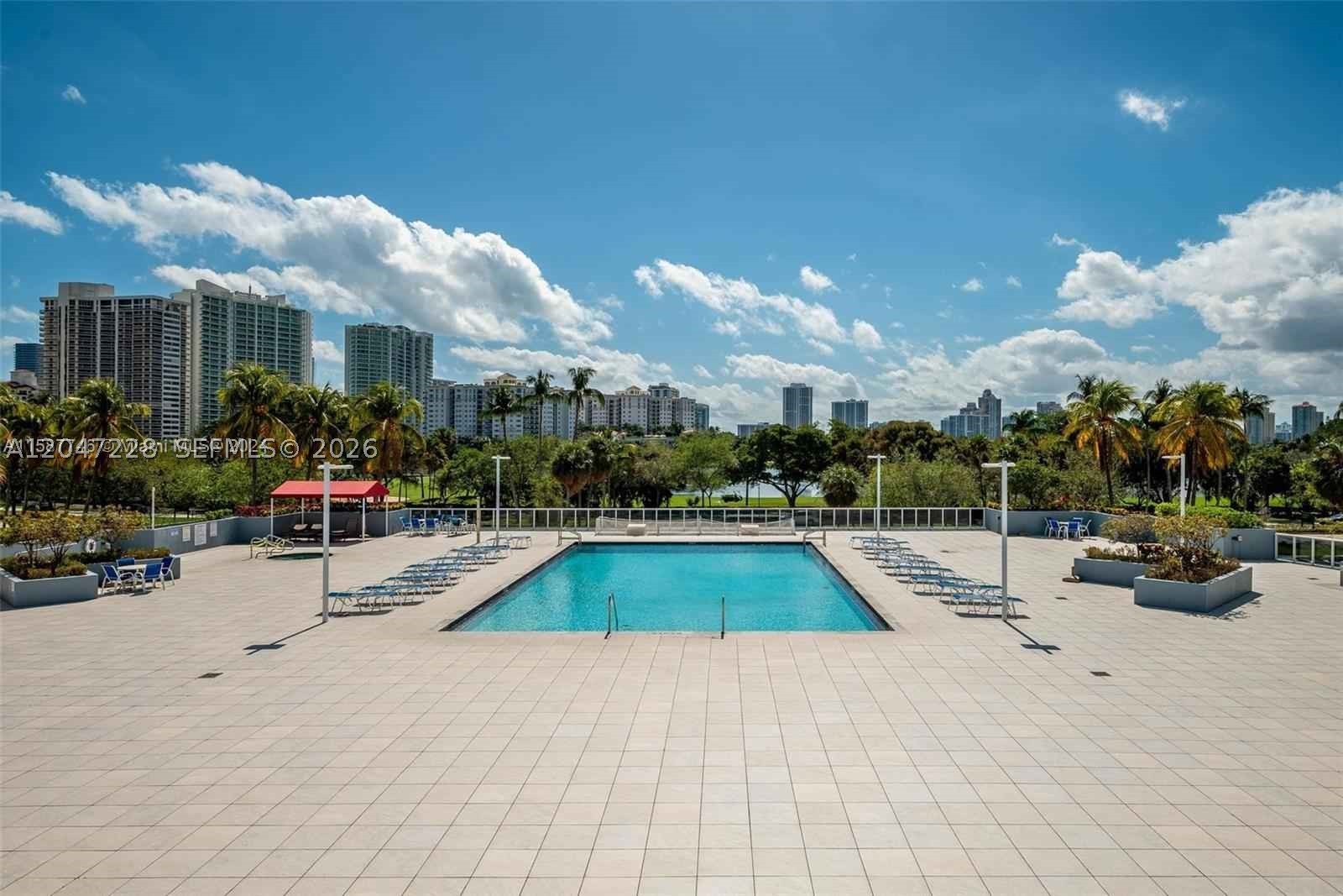 AVENTURA-EL DORADO CONDO - Residential