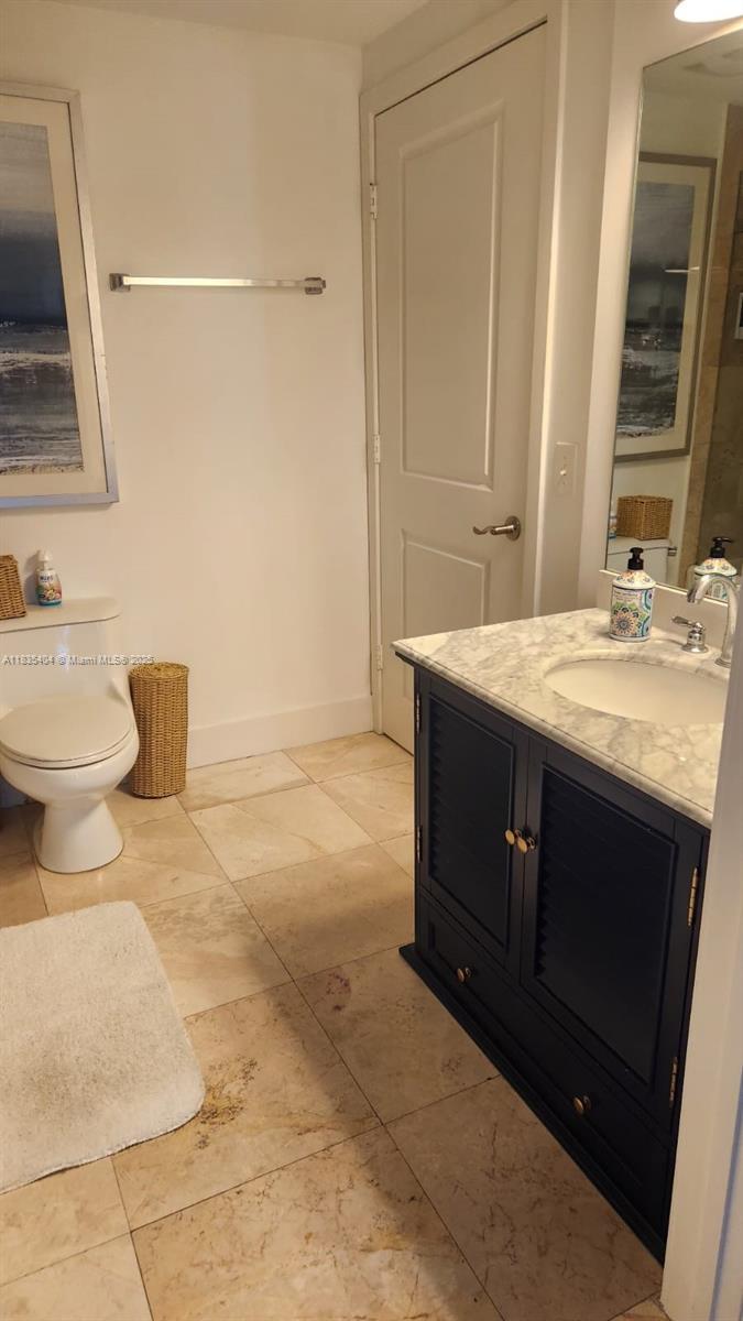 THE SAIL CONDO - Residential Lease