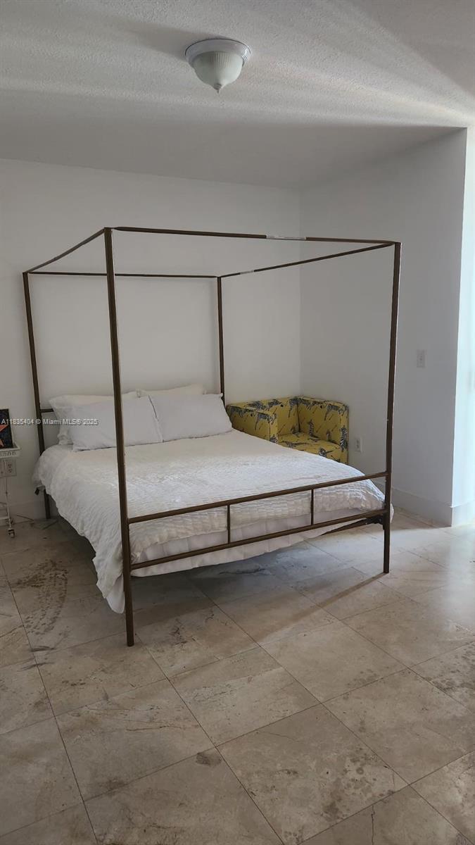 THE SAIL CONDO - Residential Lease