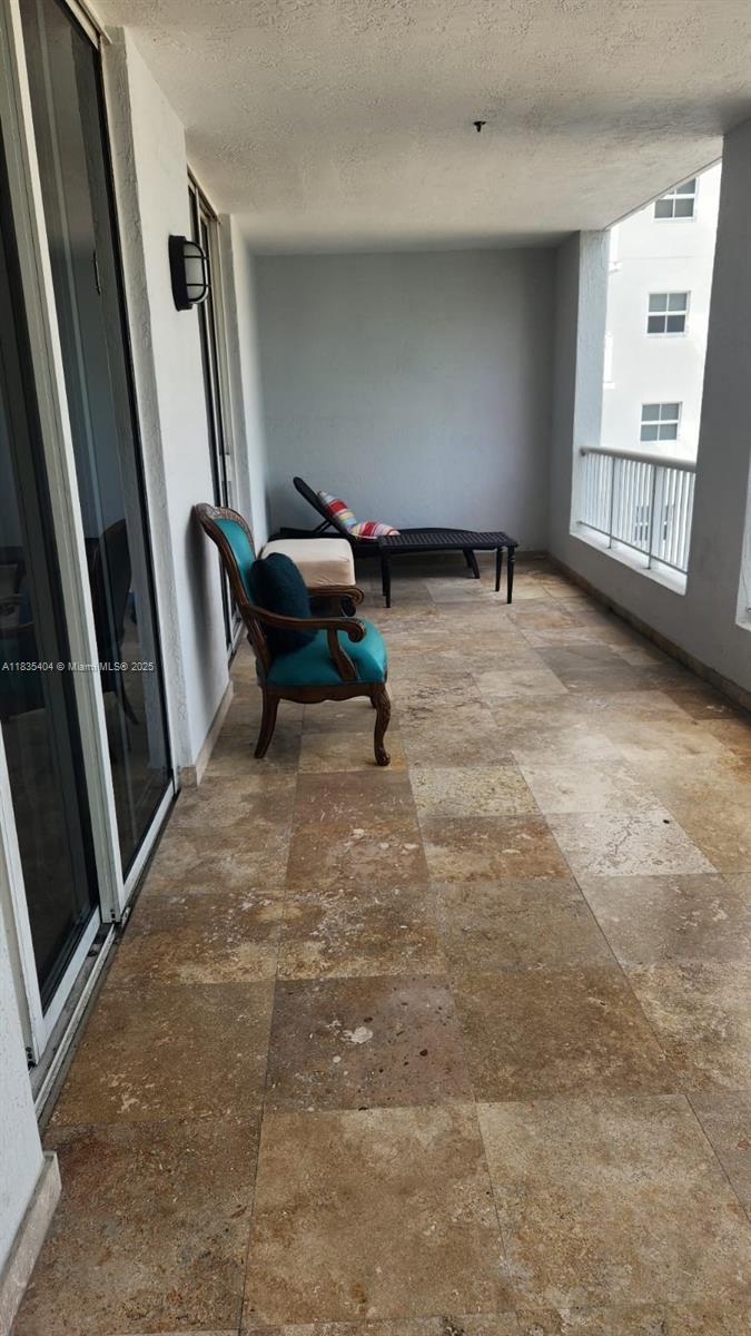 THE SAIL CONDO - Residential Lease