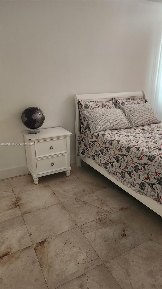 THE SAIL CONDO - Residential Lease