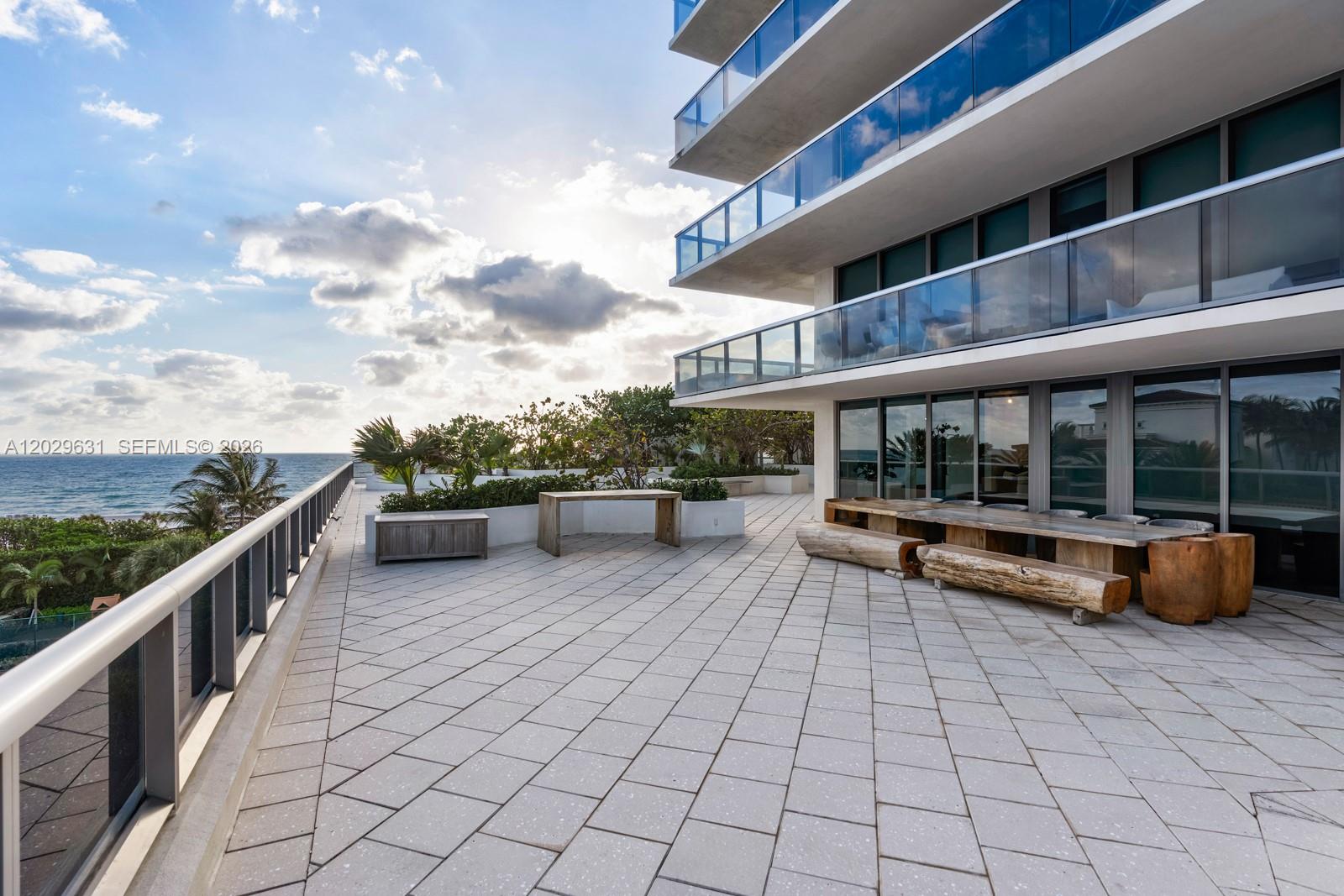 MEI CONDO - Residential