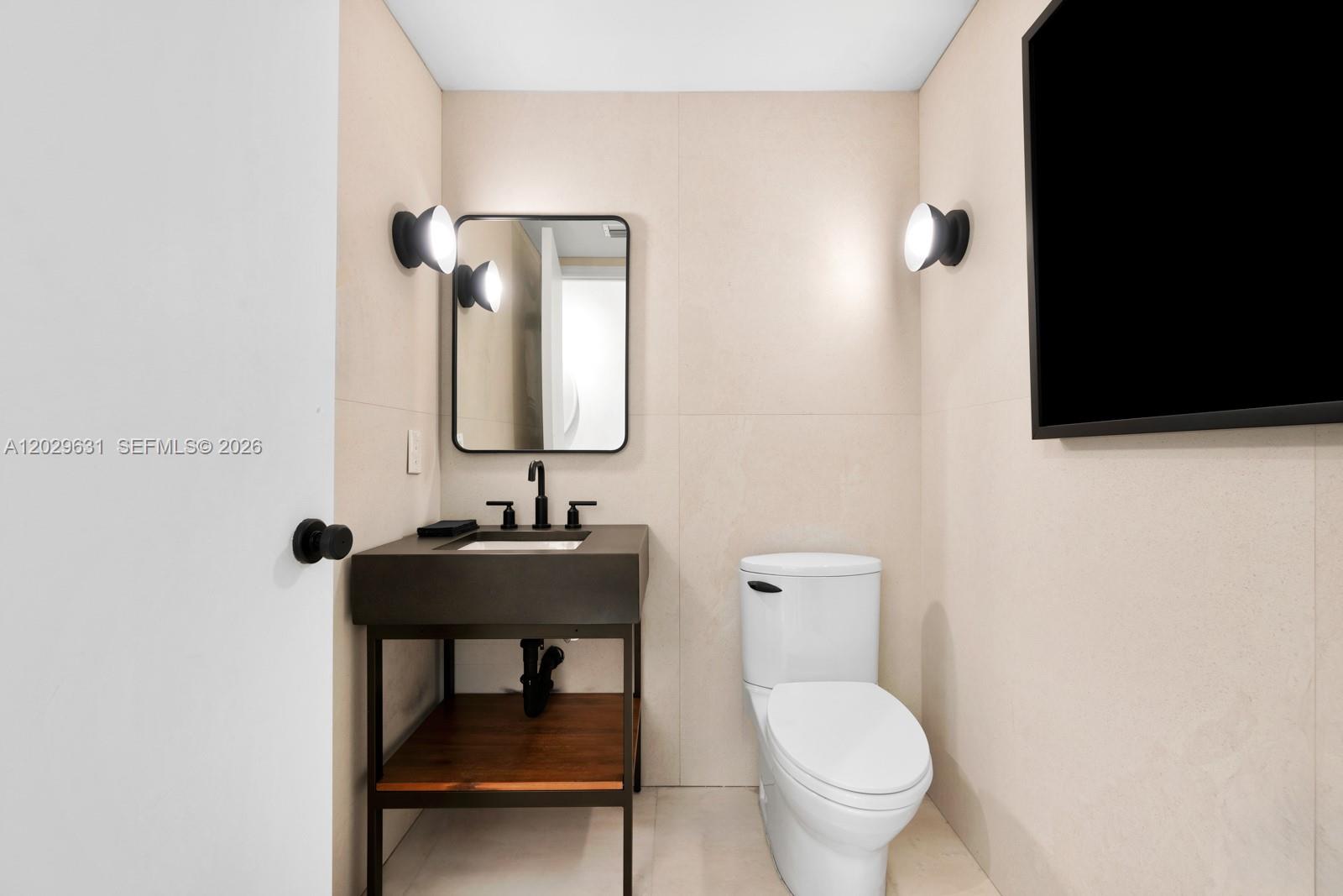 MEI CONDO - Residential