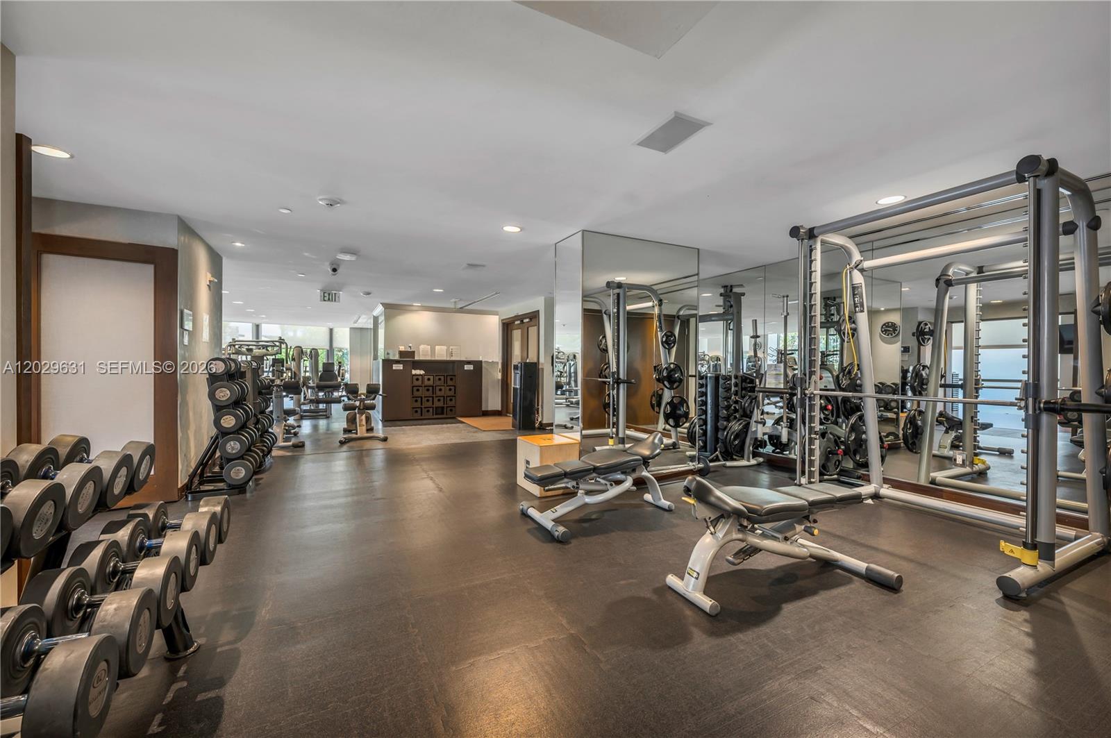 MEI CONDO - Residential