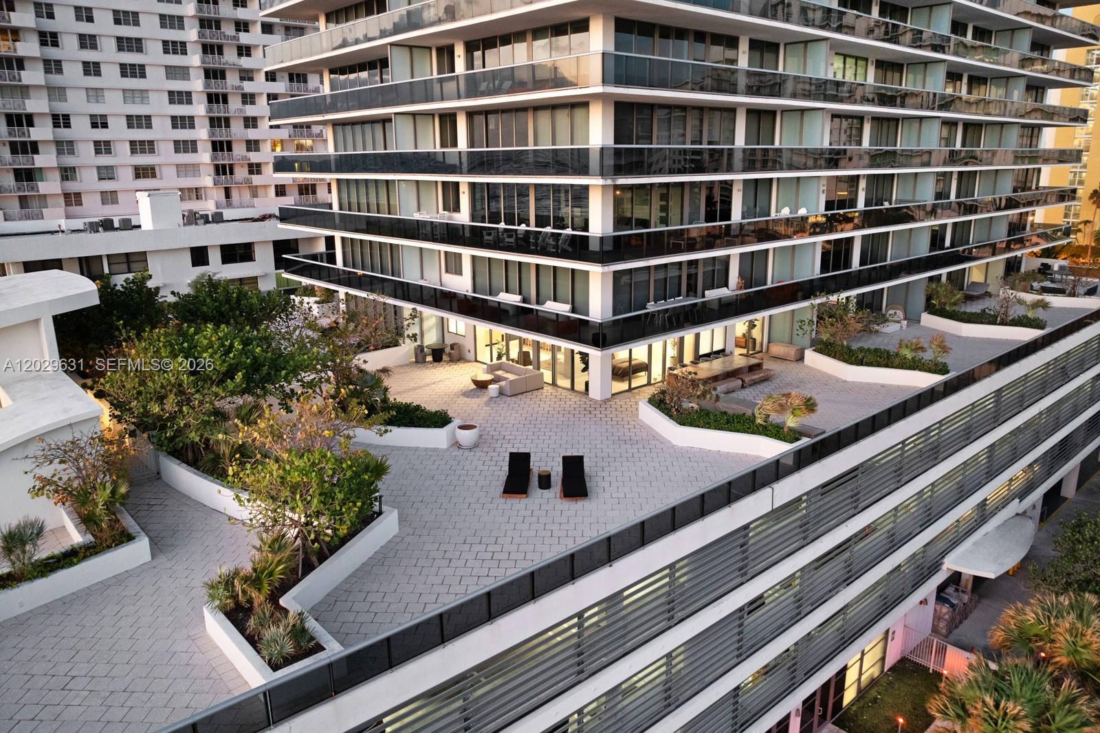 MEI CONDO - Residential