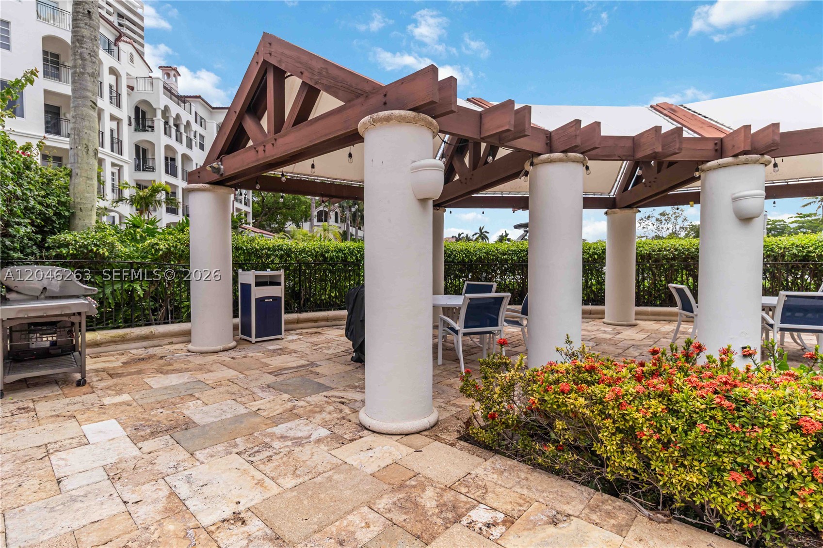MEDITERRANEAN VILLAGE - Residential