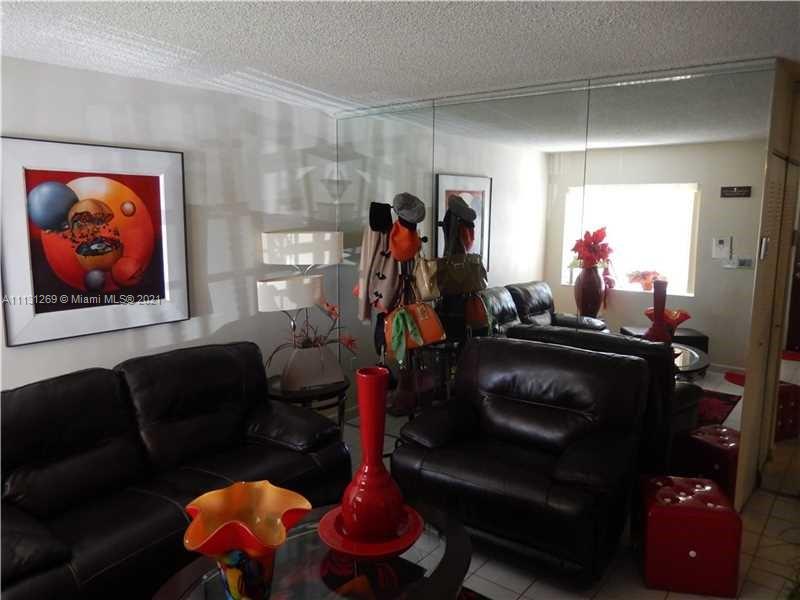 BILTMORE ESTATES - Residential Lease