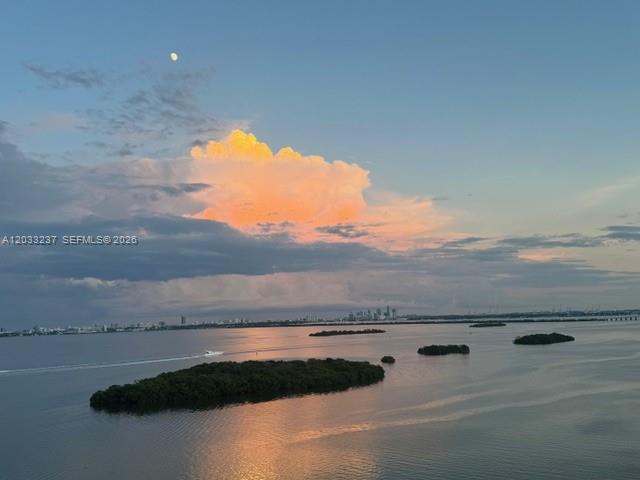 PALM BAY CONDOMINIUM - Residential