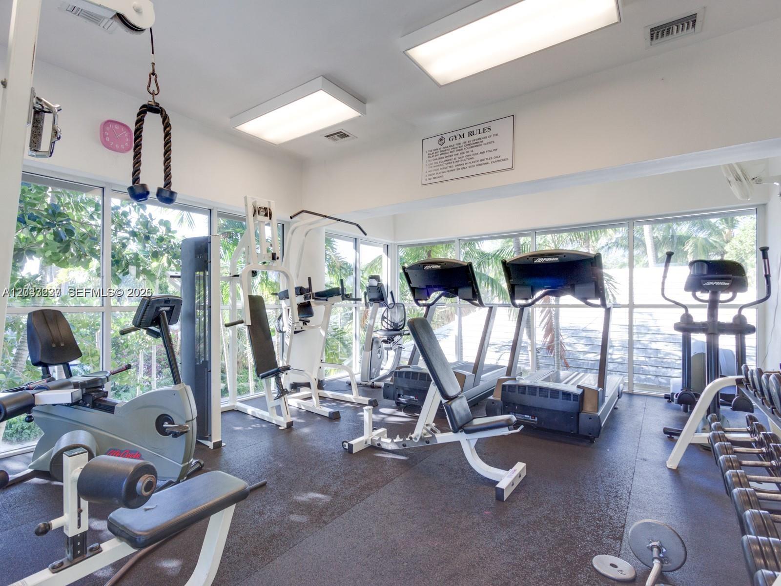 PALM BAY CONDOMINIUM - Residential