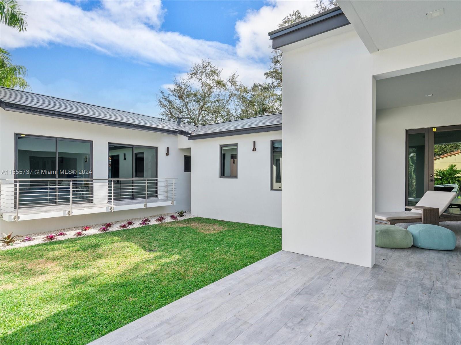 MIAMI SHORES BAY VIEW - Residential