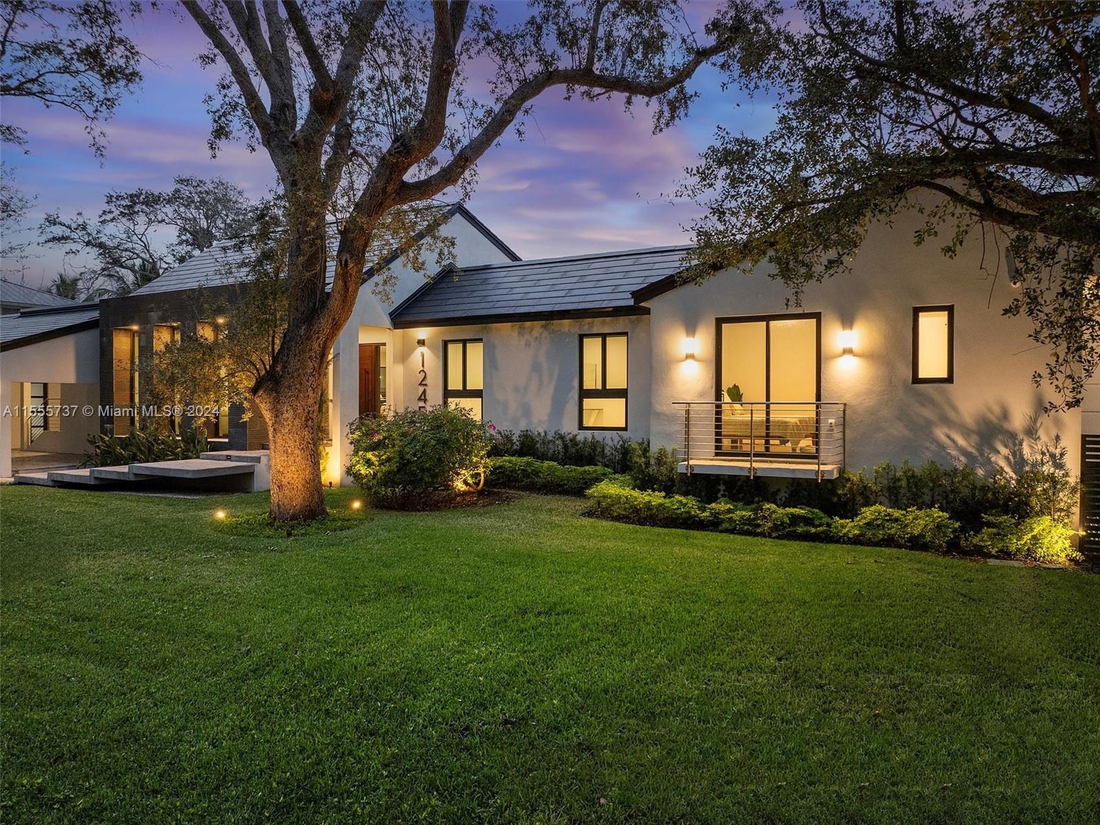 MIAMI SHORES BAY VIEW - Residential
