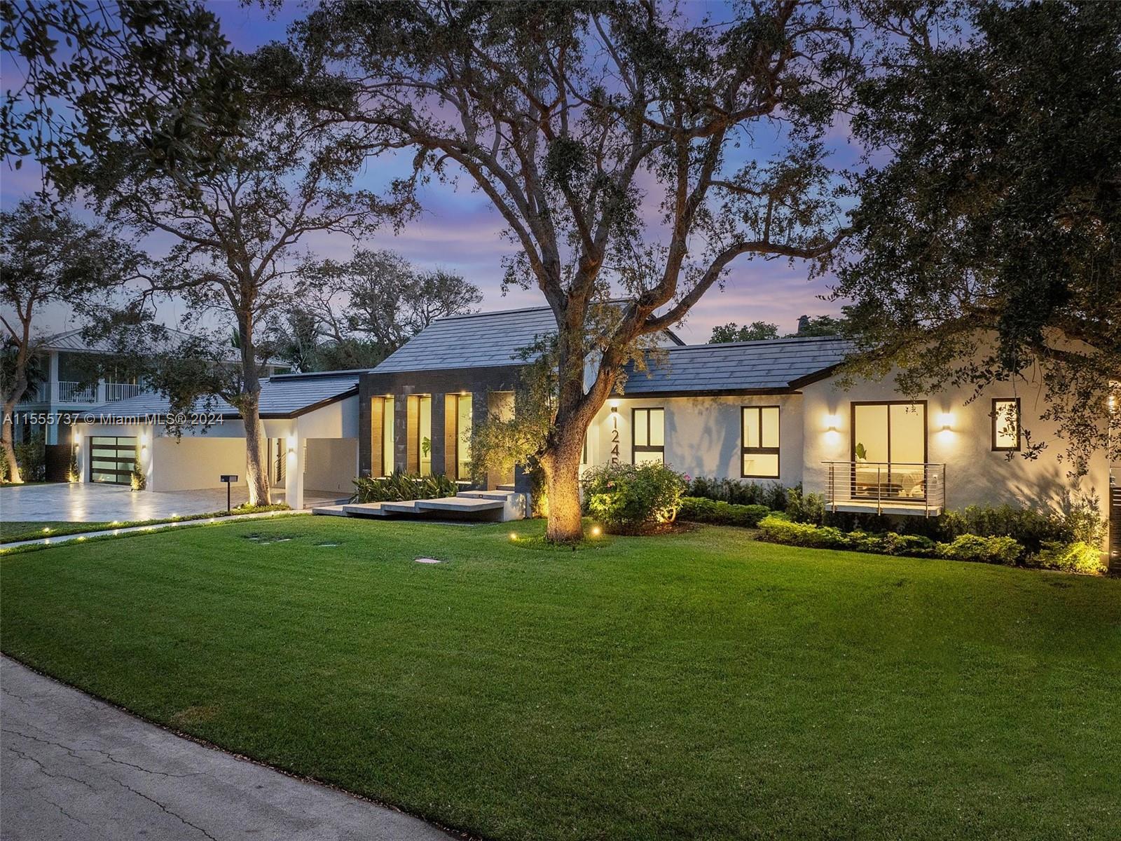 MIAMI SHORES BAY VIEW - Residential