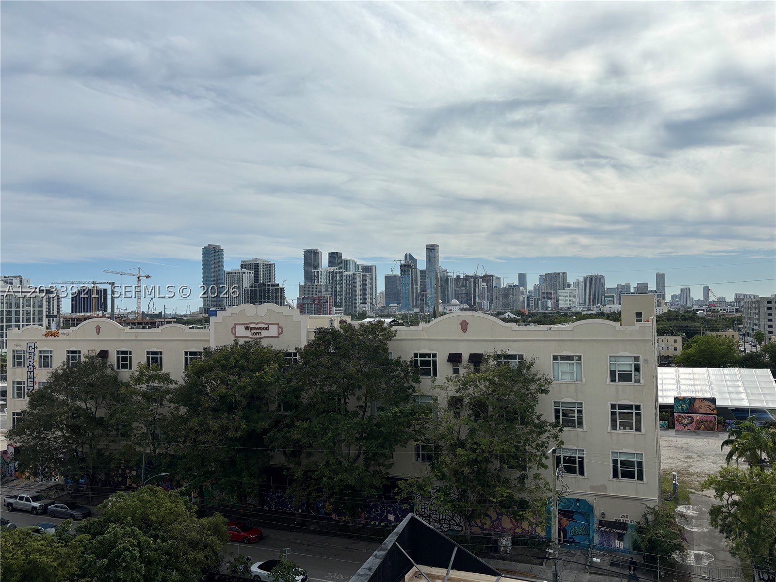 250 WYNWOOD CONDO - Residential