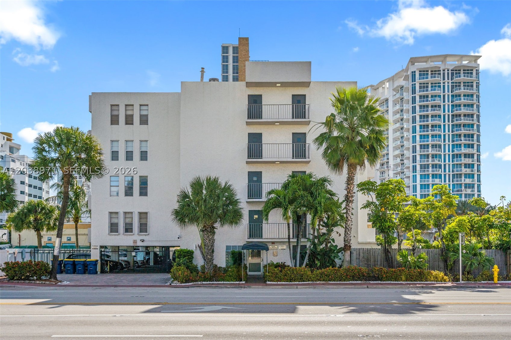 CLINTON CONDO - Residential Lease
