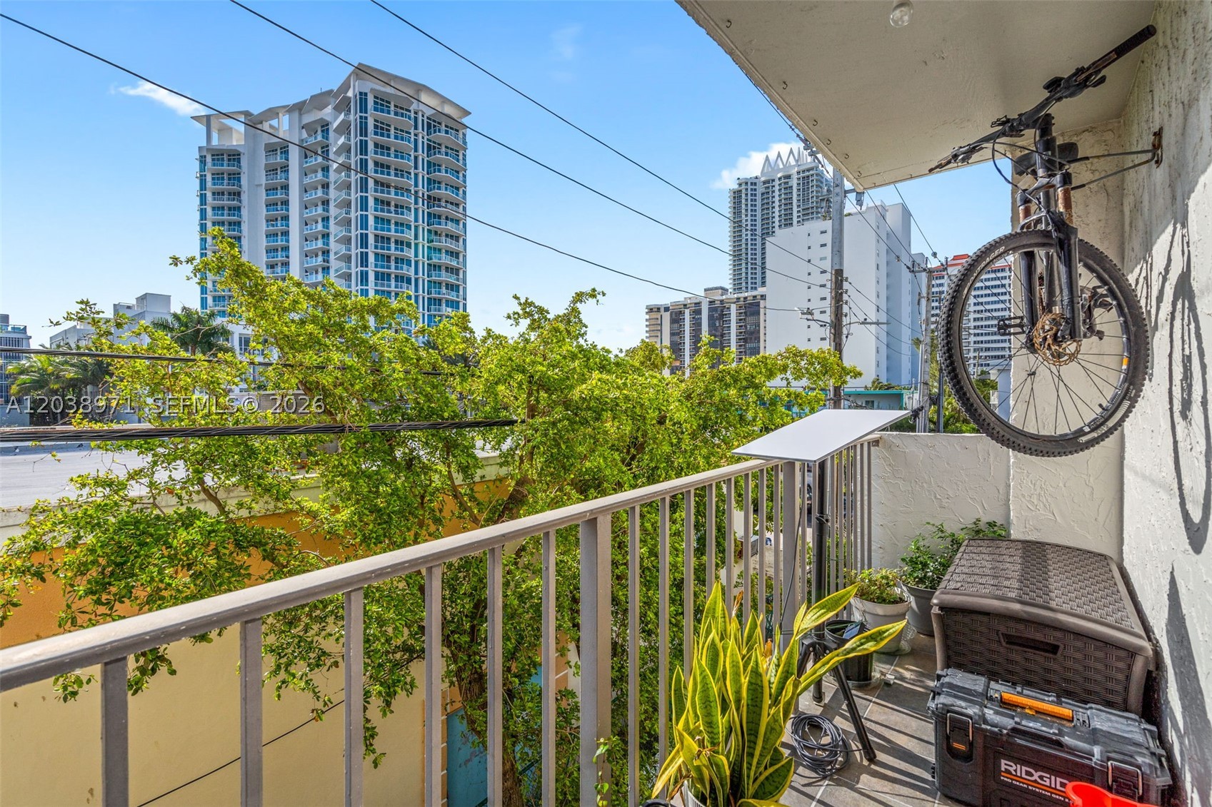 CLINTON CONDO - Residential Lease