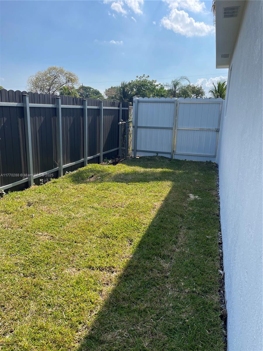 RICHMOND HEIGHTS - Residential